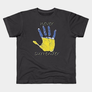 never surrender Kids T-Shirt